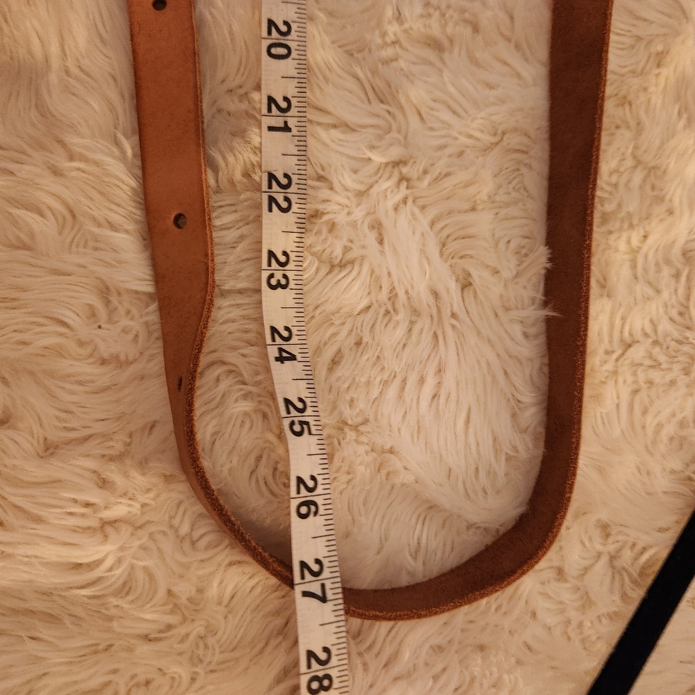 Handmade Leather Crossbody Shoulder Bag - Picture 12 of 14